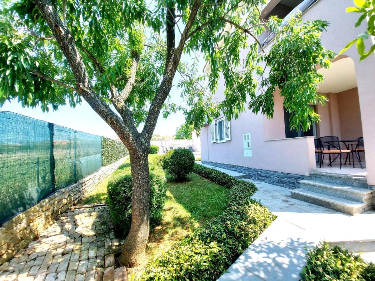 Villa Mattea Galizana Exterior photo